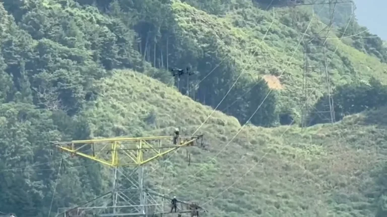 送電インフラ向けドローンサービス開始｜空中延線・点検